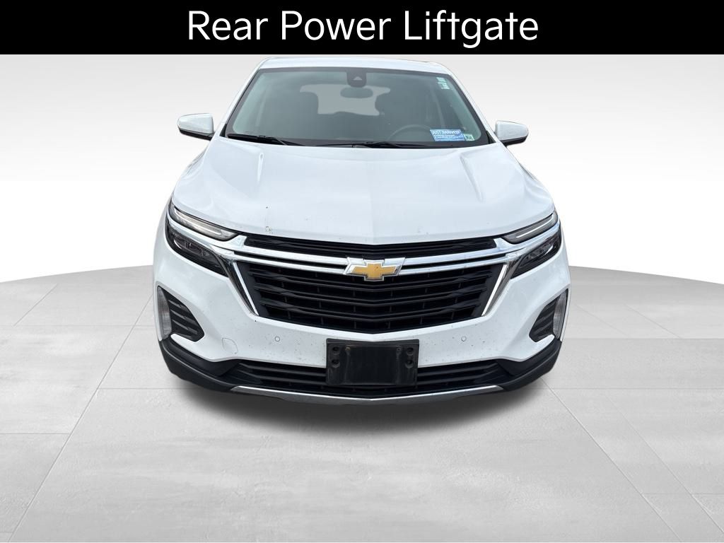 2022 Chevrolet Equinox LT photo 2