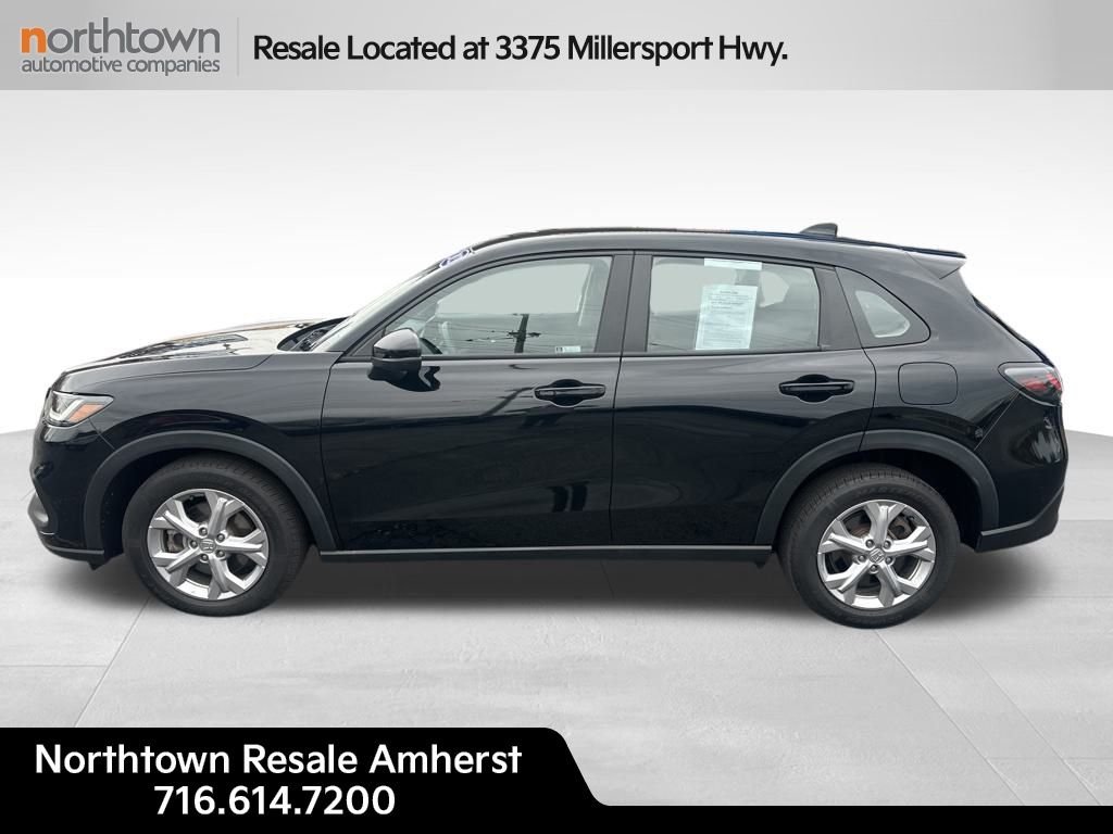 2023 Honda HR-V LX photo 3