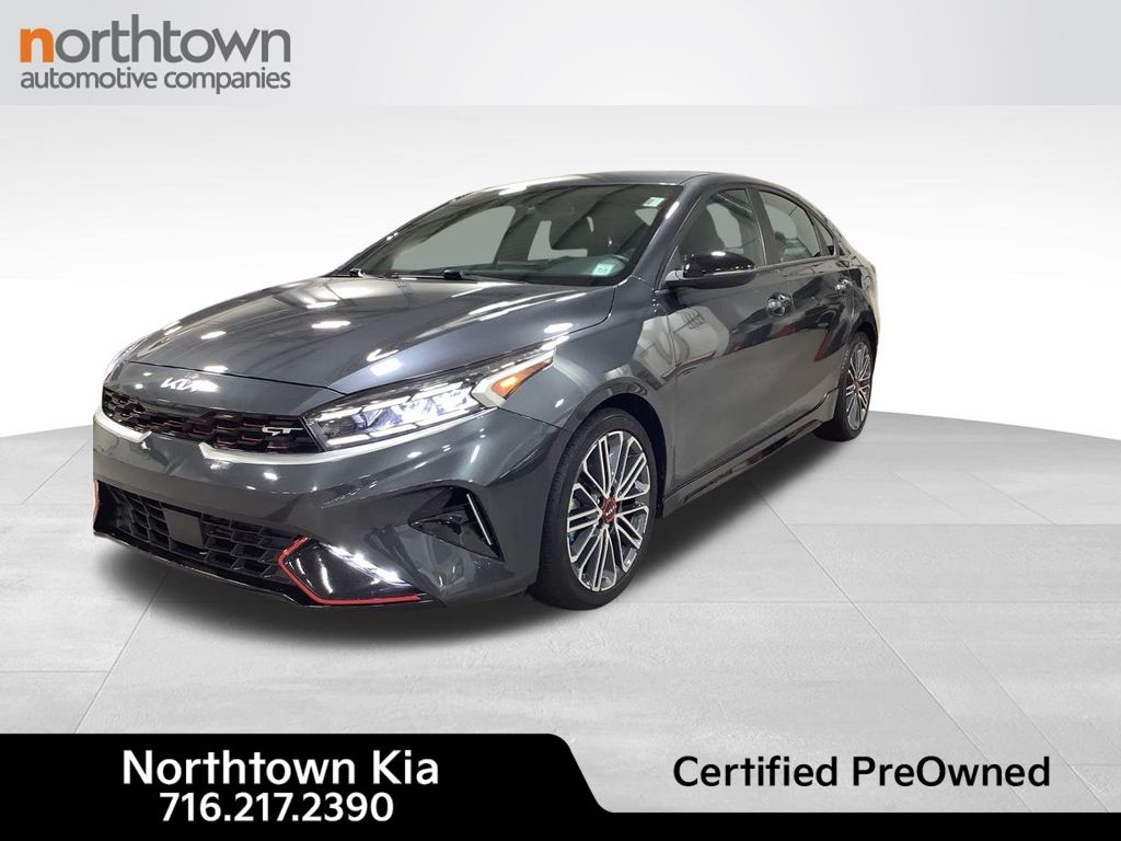 2023 Kia Forte GT photo 2