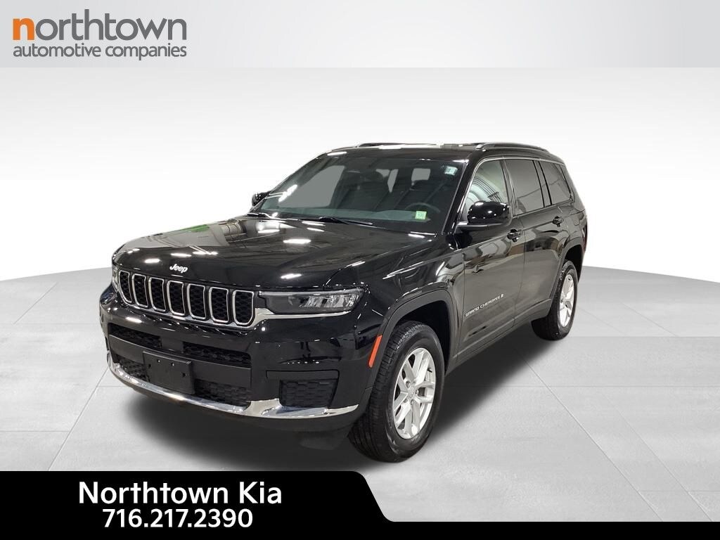 Used 2024 Jeep Grand Cherokee L Laredo SUV
