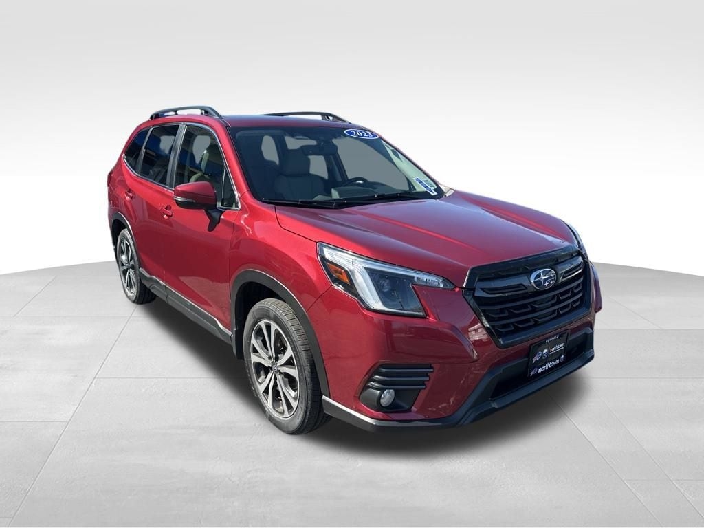 2023 Subaru Forester Limited - Photo 8