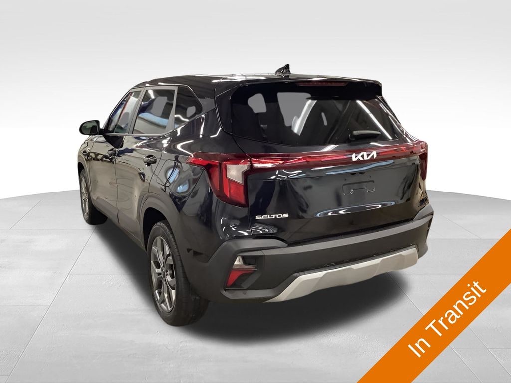 Used 2024 Kia Seltos LX SUV