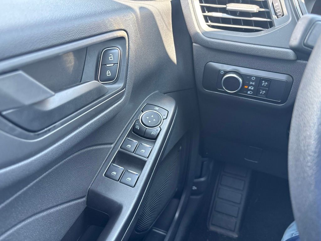 2025 Ford Escape Active - Photo 16