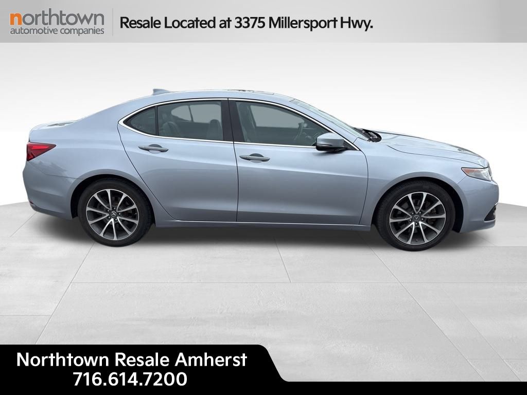 2015 Acura TLX Advance photo 2