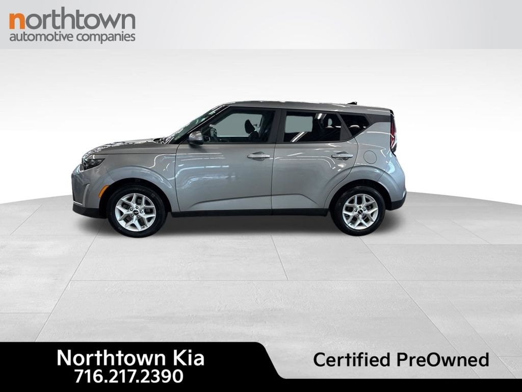 Certified 2023 Kia Soul LX Hatchback
