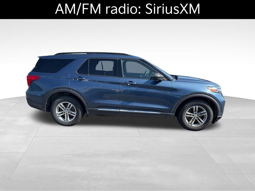 2020 Ford Explorer XLT photo 2
