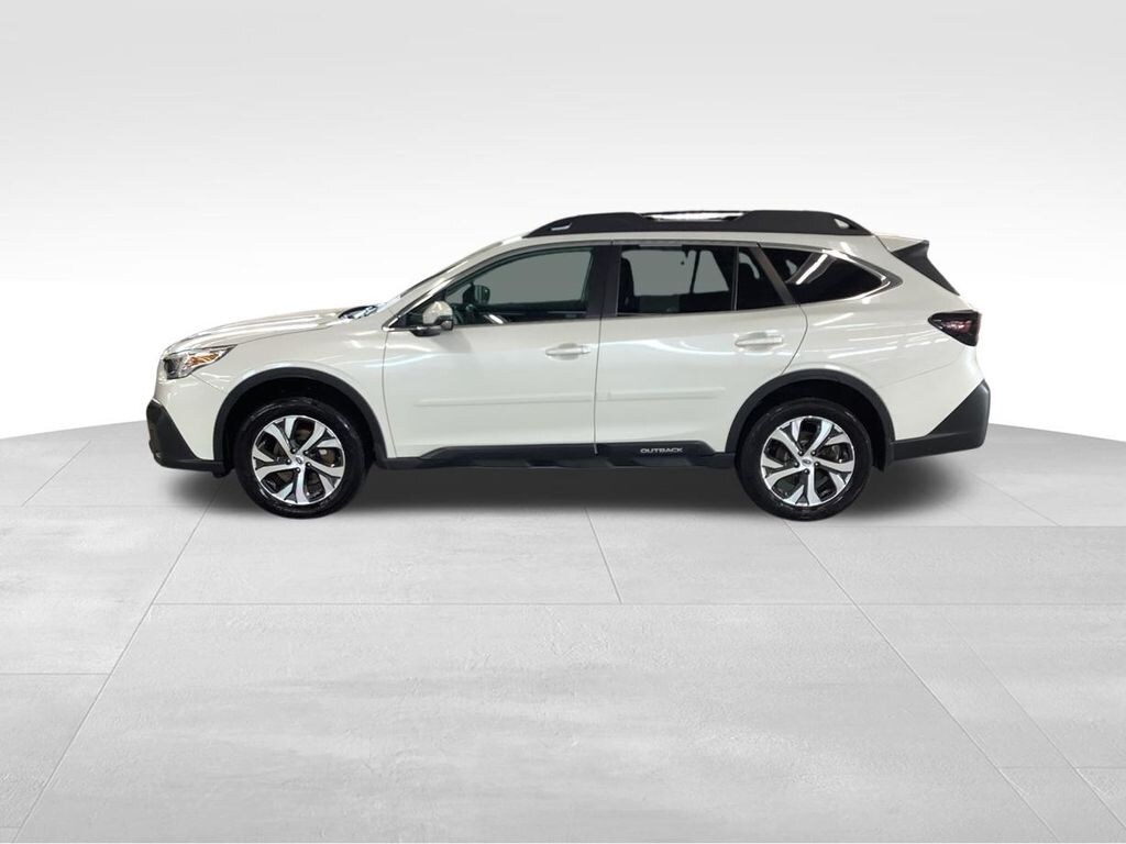 Used 2022 Subaru Outback Limited SUV