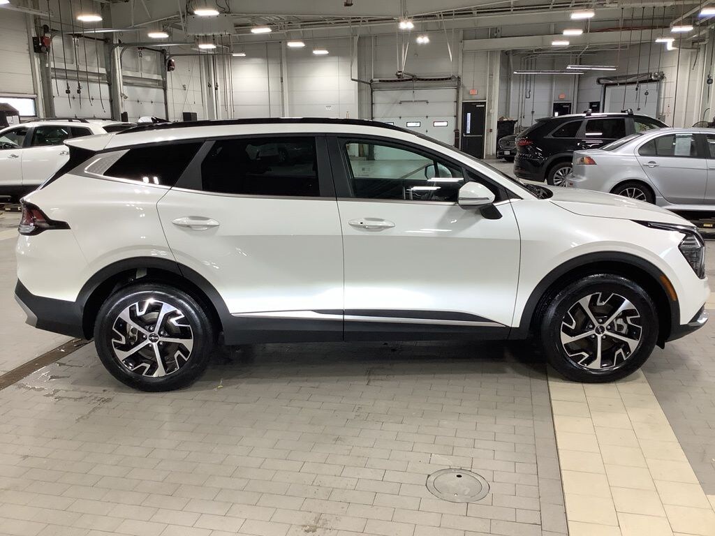 Certified 2024 Kia Sportage Hybrid EX SUV