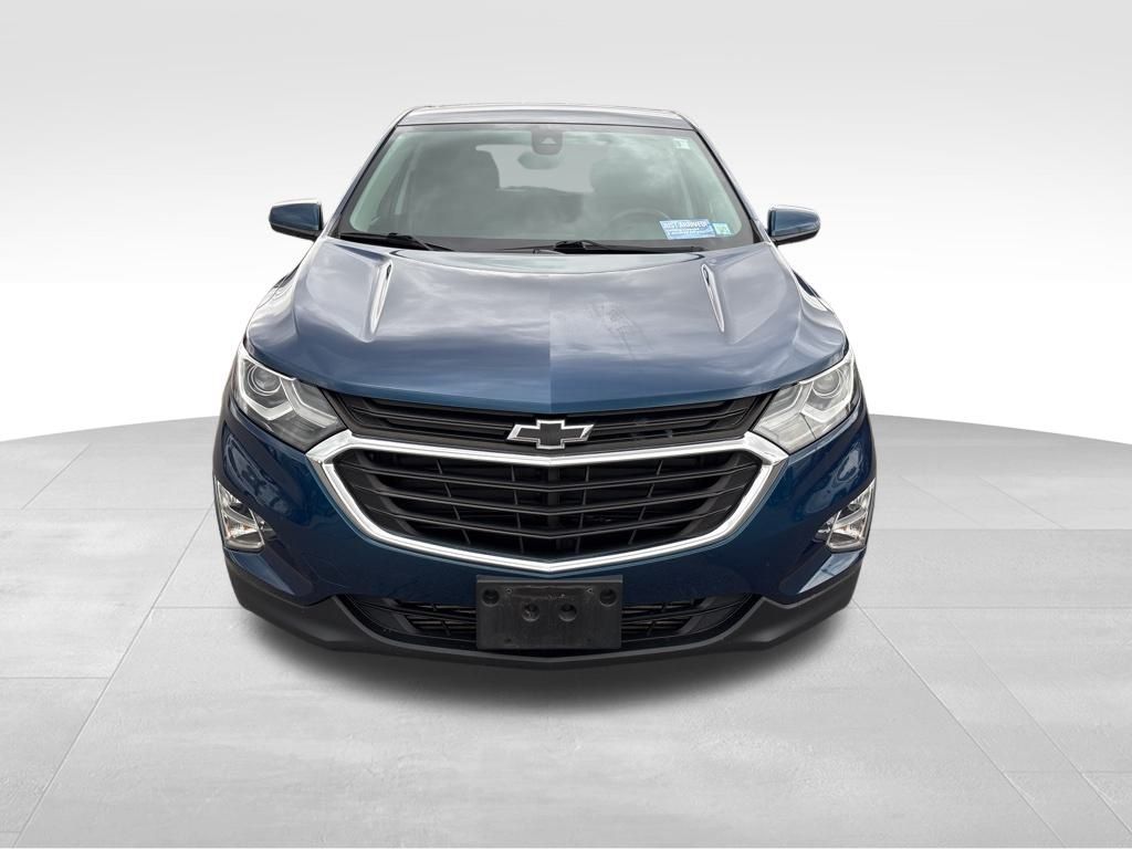 2020 Chevrolet Equinox LT photo 2