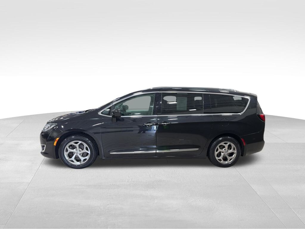 Used 2018 Chrysler Pacifica Touring L Van