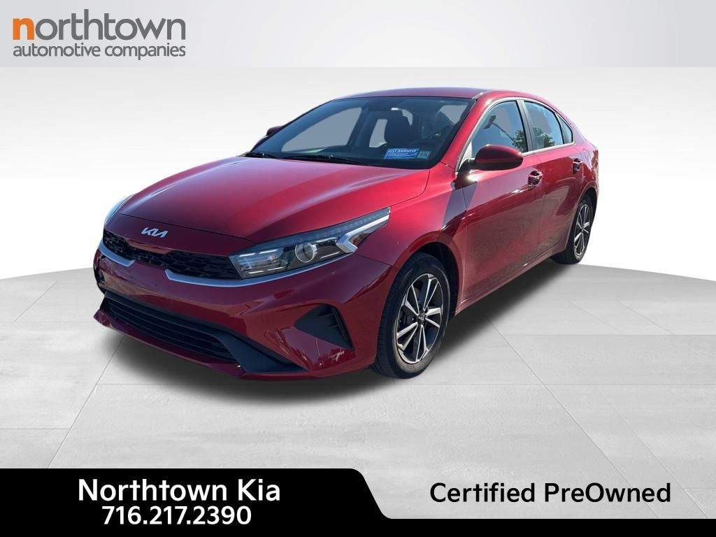 2023 Kia Forte LXS photo 3