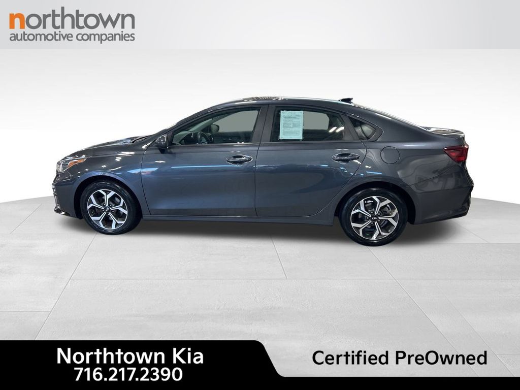 2020 Kia Forte LXS photo 2