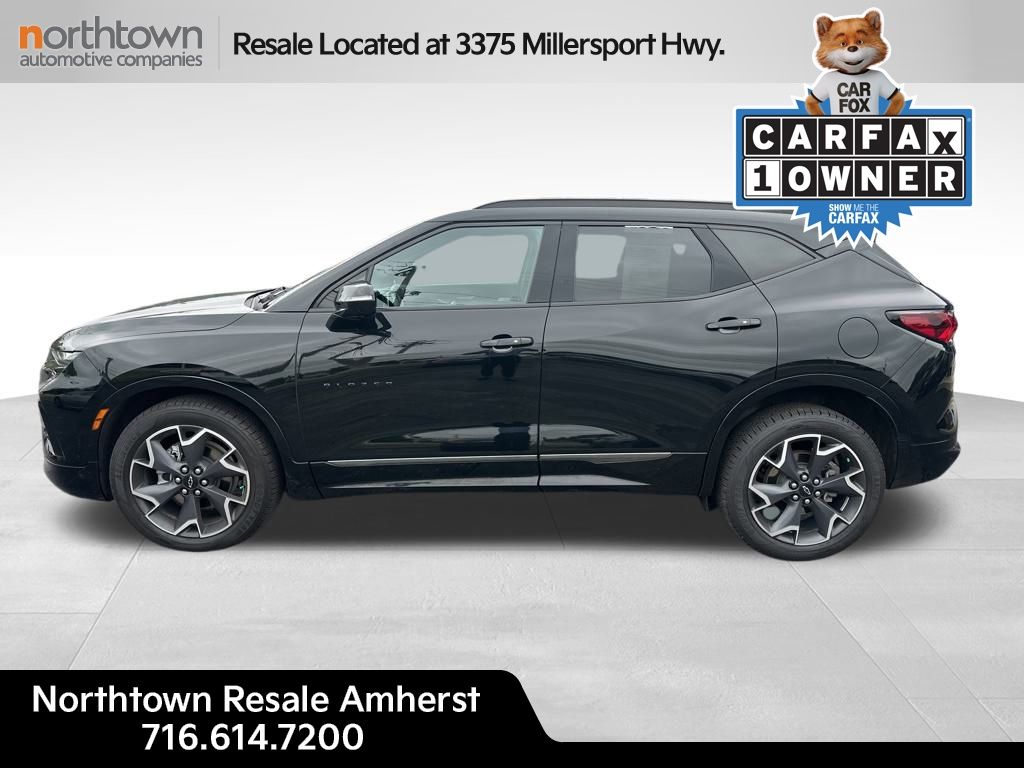2022 Chevrolet Blazer RS photo 2