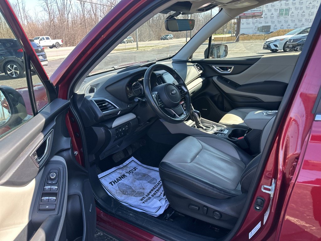 2023 Subaru Forester Limited - Photo 12