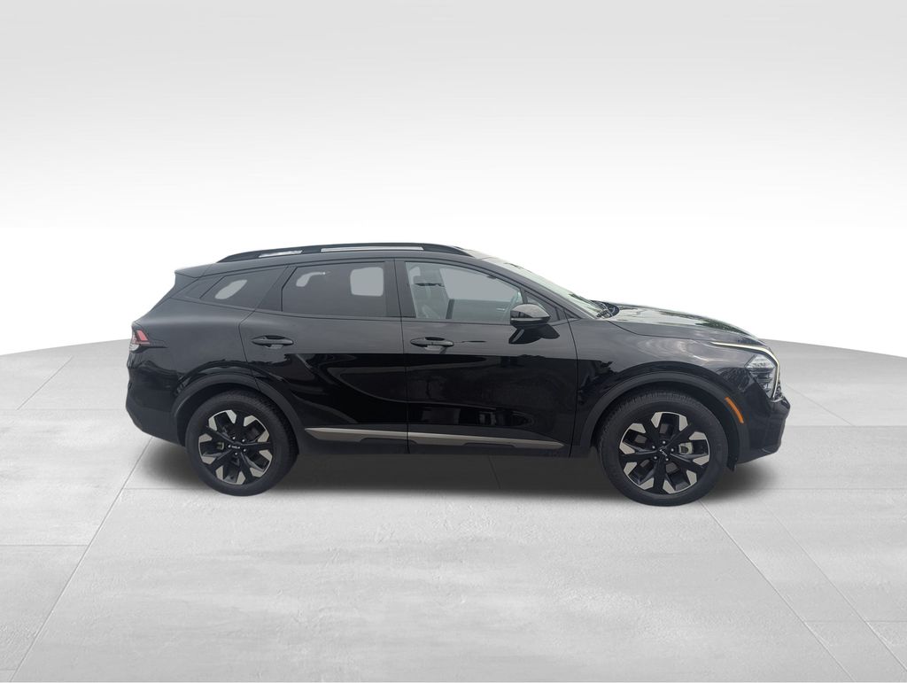 2024 Kia Sportage X-Line photo 2