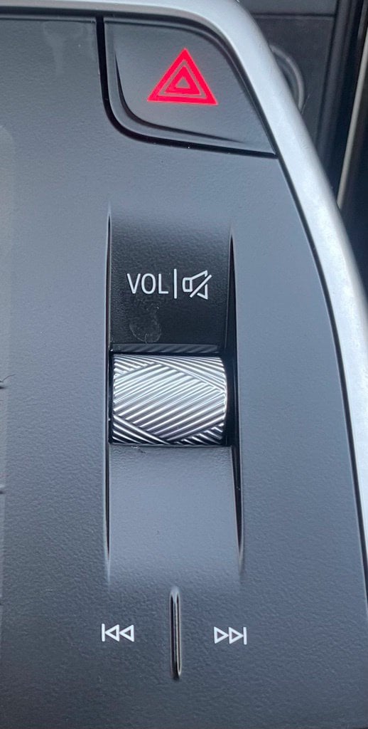 2023 BMW X1 28i - Photo 17