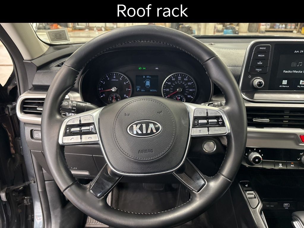 2021 Kia Telluride S photo 3