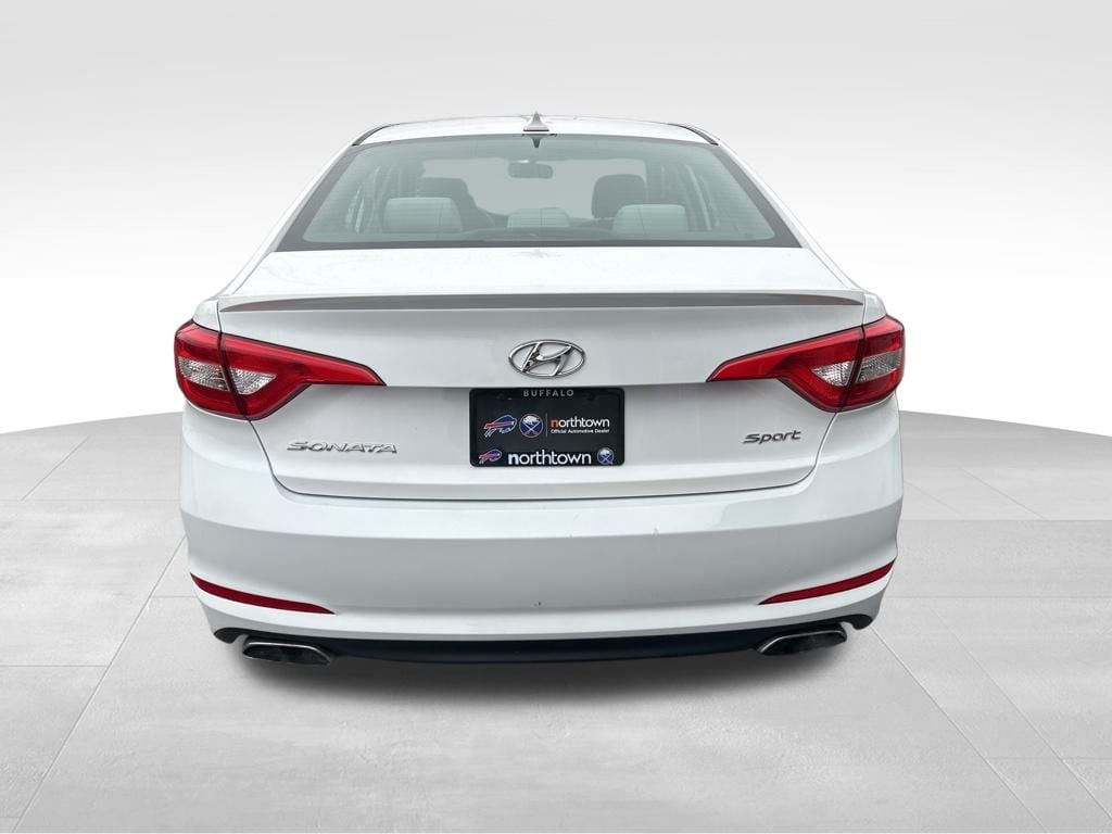 2015 Hyundai Sonata Sport photo 3