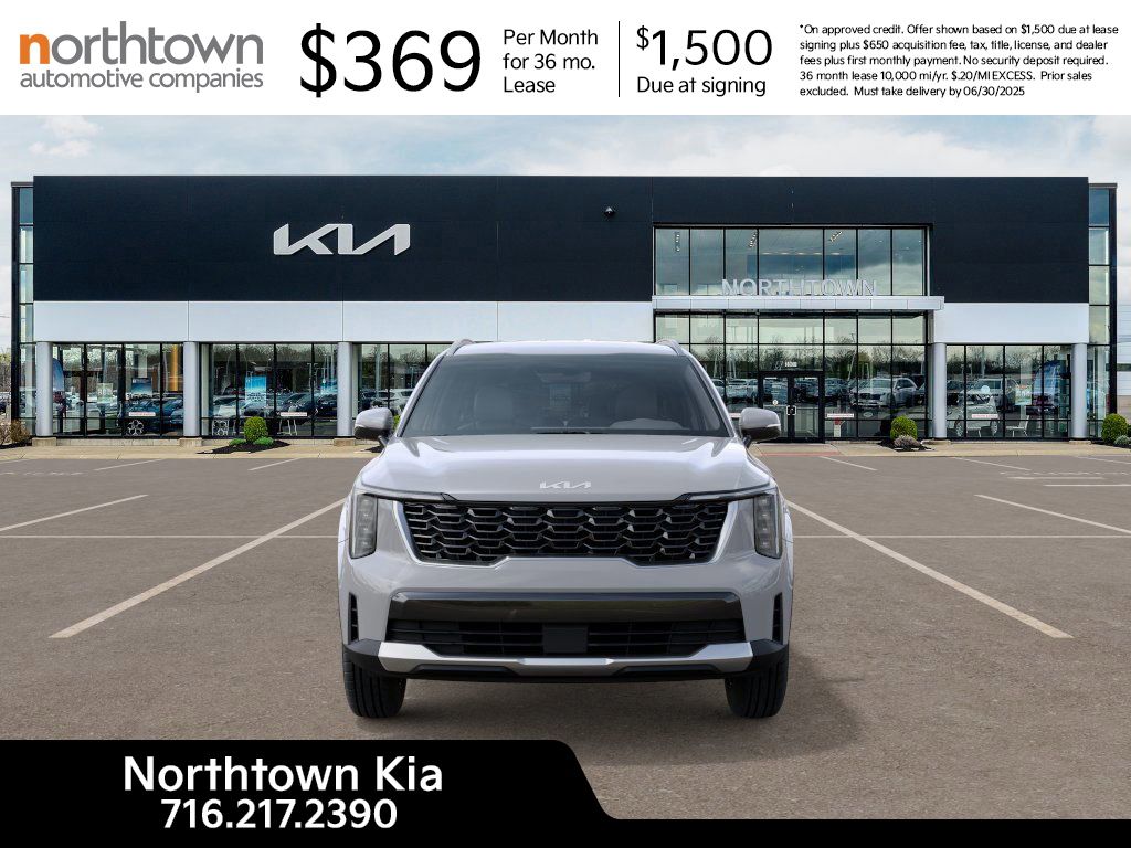 2025 Kia Sorento S photo 2