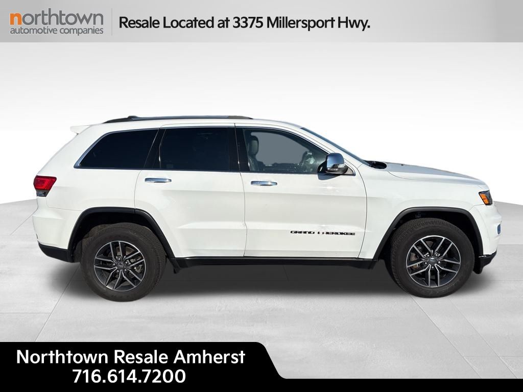 2018 Jeep Grand Cherokee Limited photo 2