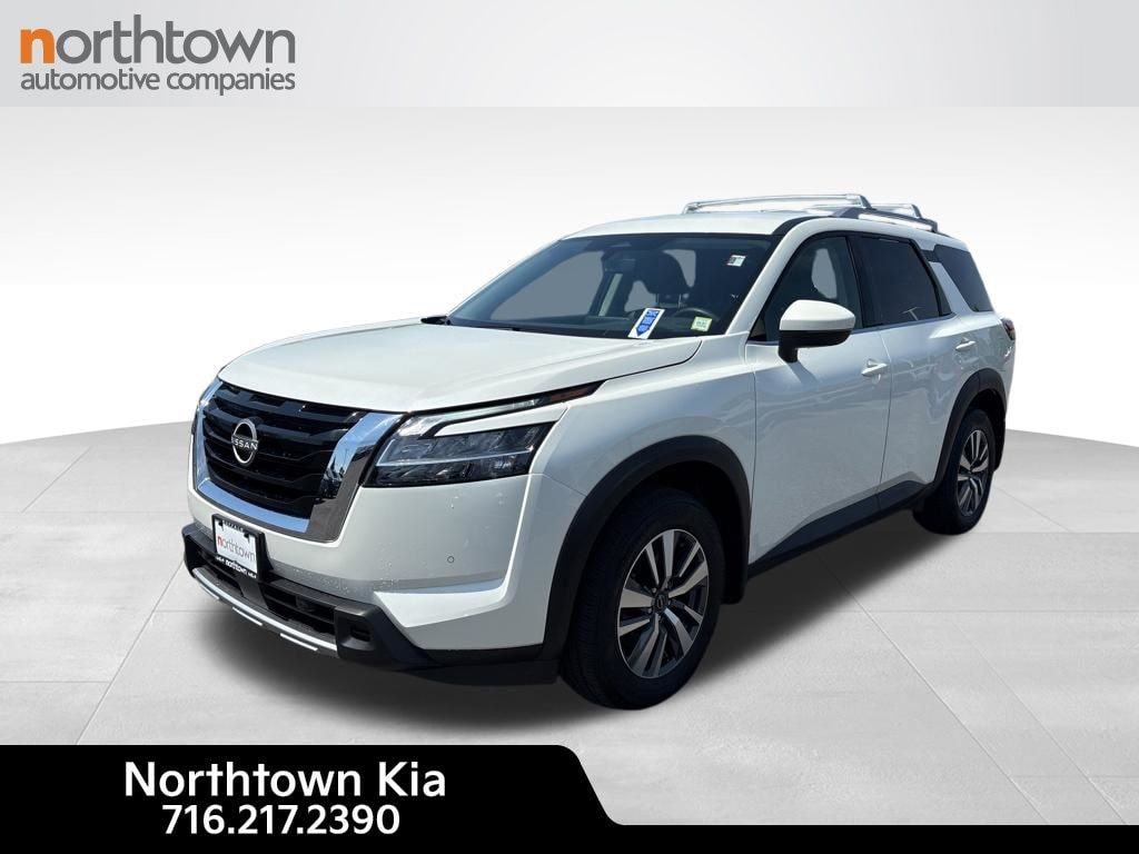 Used 2024 Nissan Pathfinder SL SUV