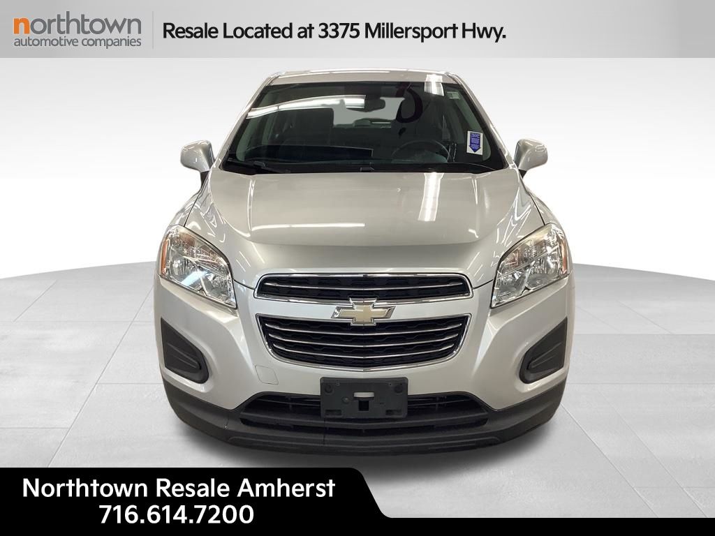 Used 2016 Chevrolet Trax LS with VIN 3GNCJNSB1GL243505 for sale in Amherst, NY
