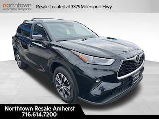 2023 Toyota Highlander XLE SUV