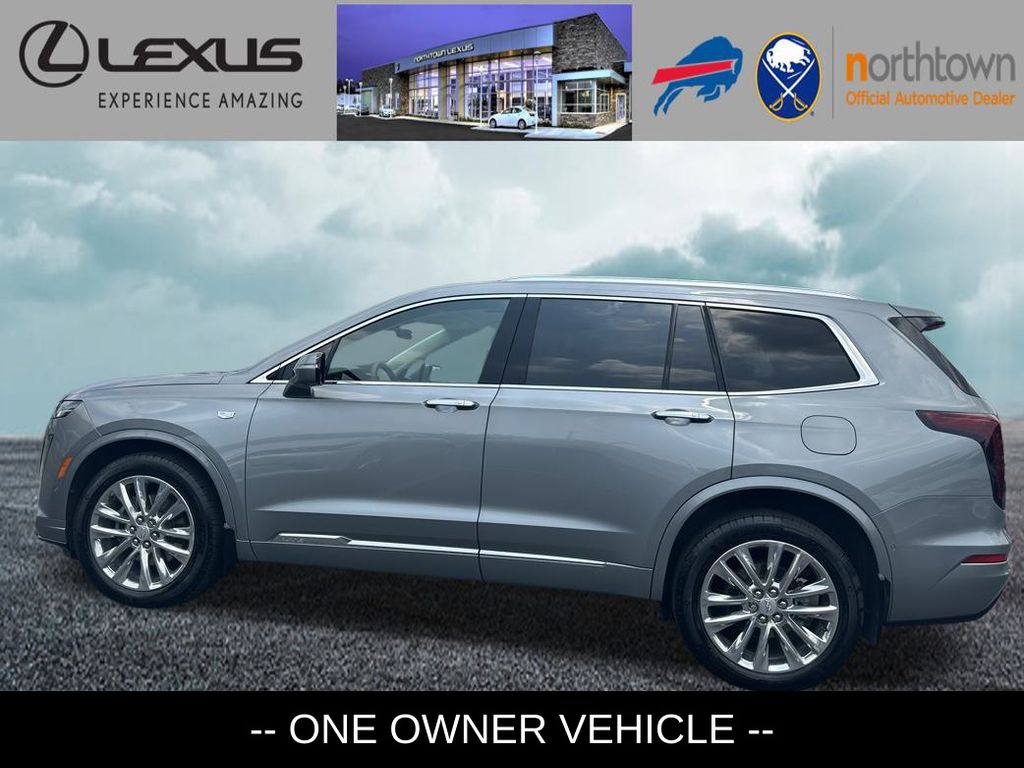 2024 Cadillac XT6 Premium Luxury photo 2