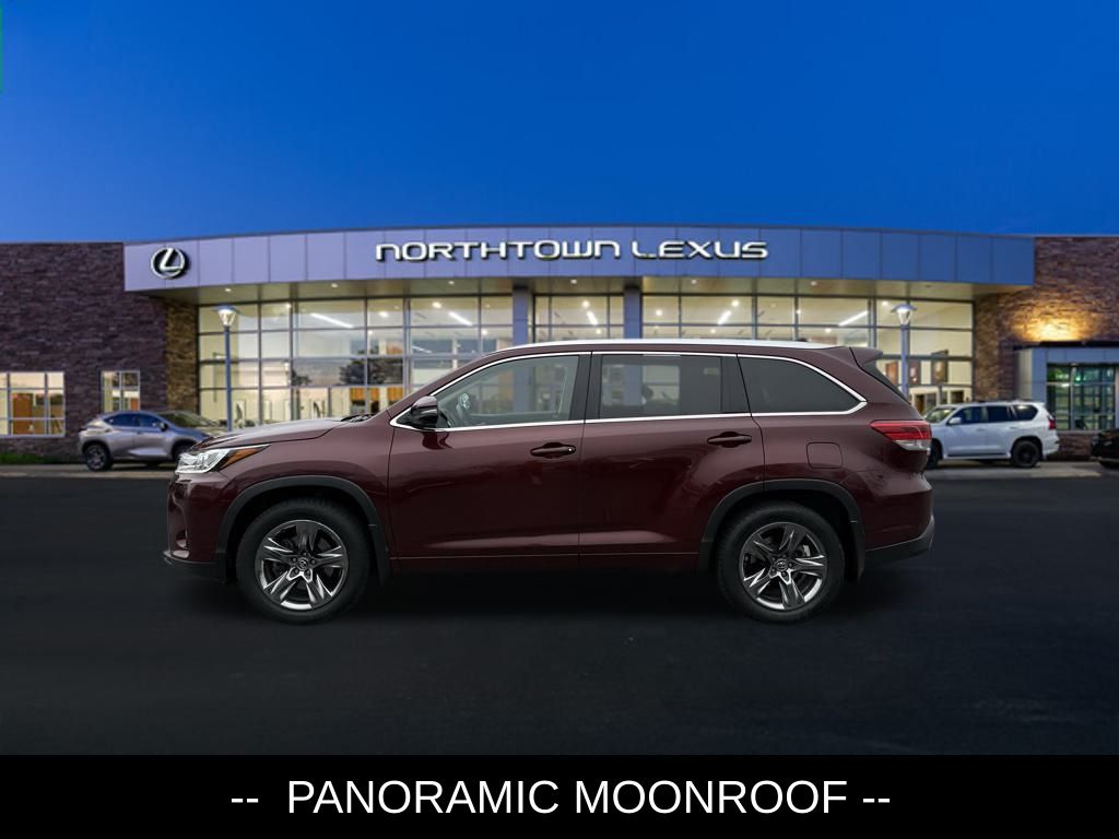2018 Toyota Highlander Limited Platinum photo 2
