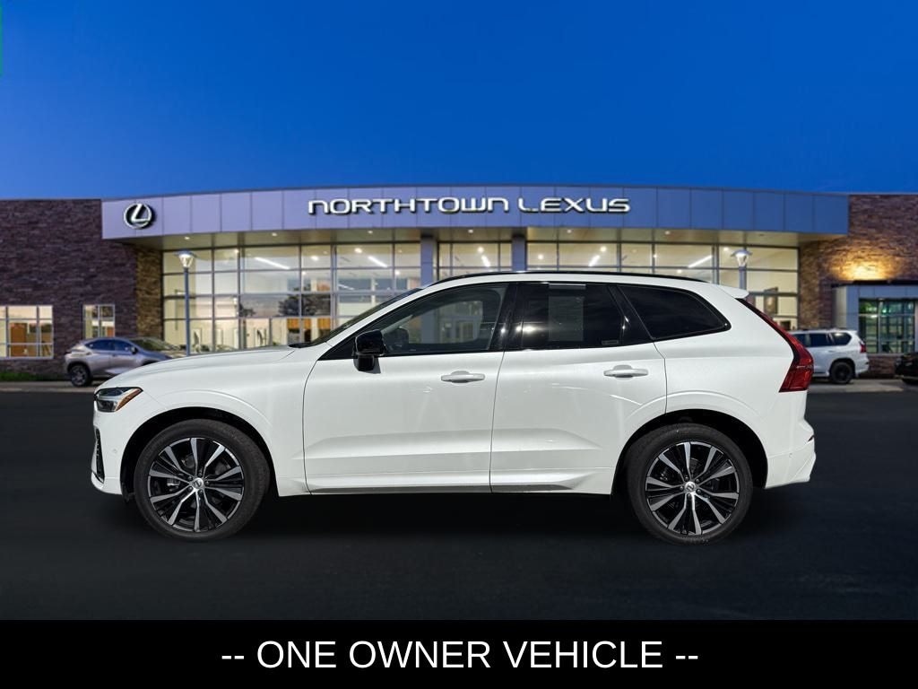 Used 2023 Volvo XC60 B5 Plus Dark Theme