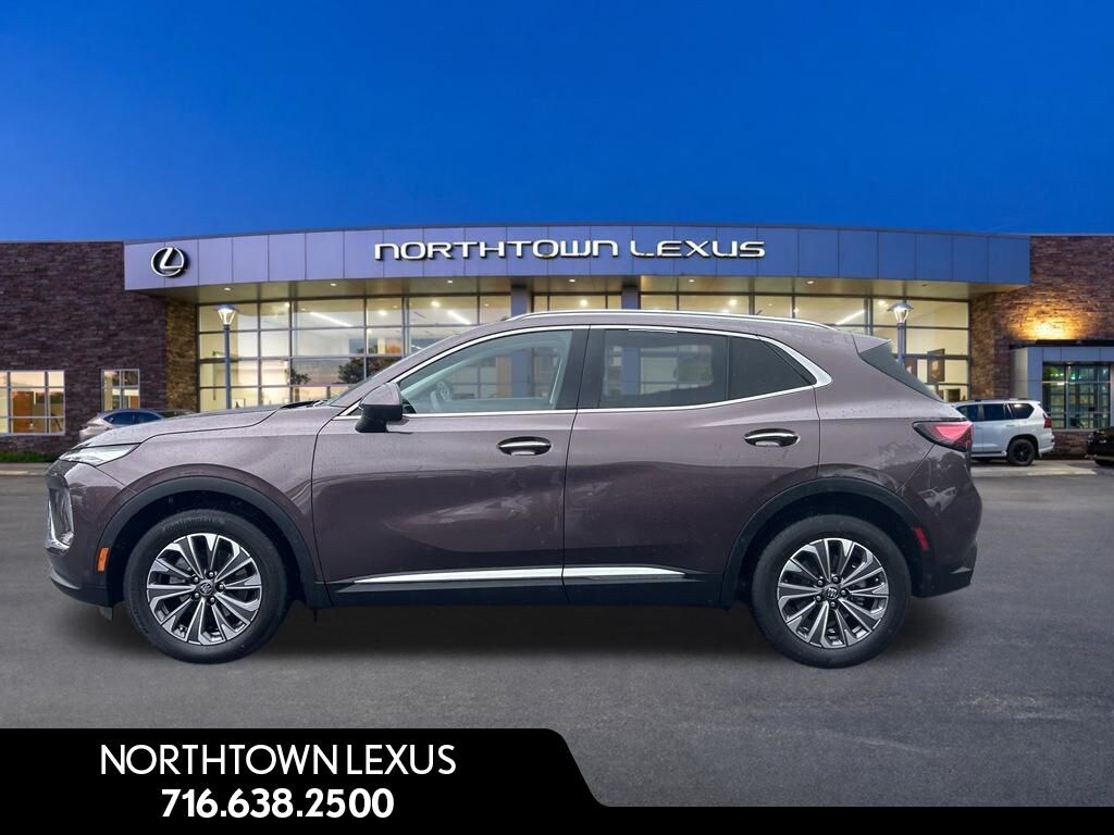 Used 2025 Buick Envision Preferred SUV
