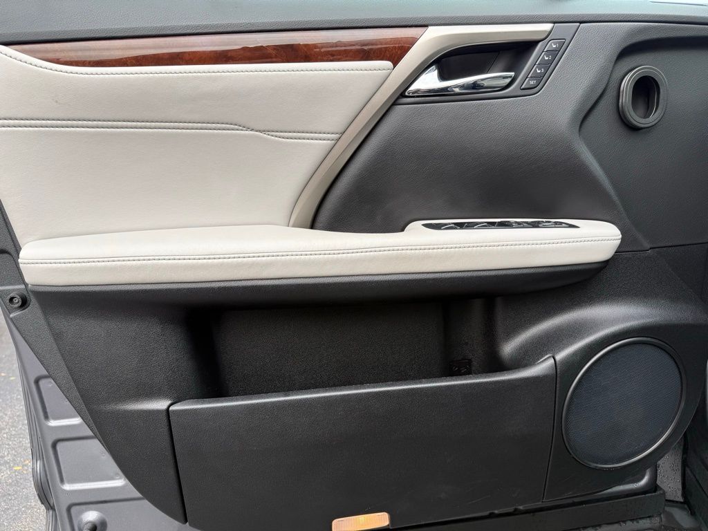 2016 Lexus RX 350 photo 4