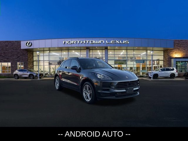 2021 Porsche Macan Base photo 2