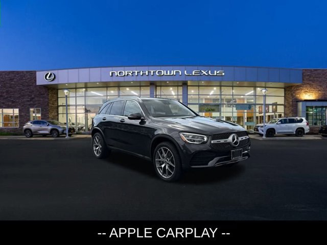 2022 Mercedes Benz GLC 300 4MATIC photo 2