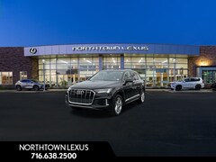 2023 Audi Q7 55 Premium