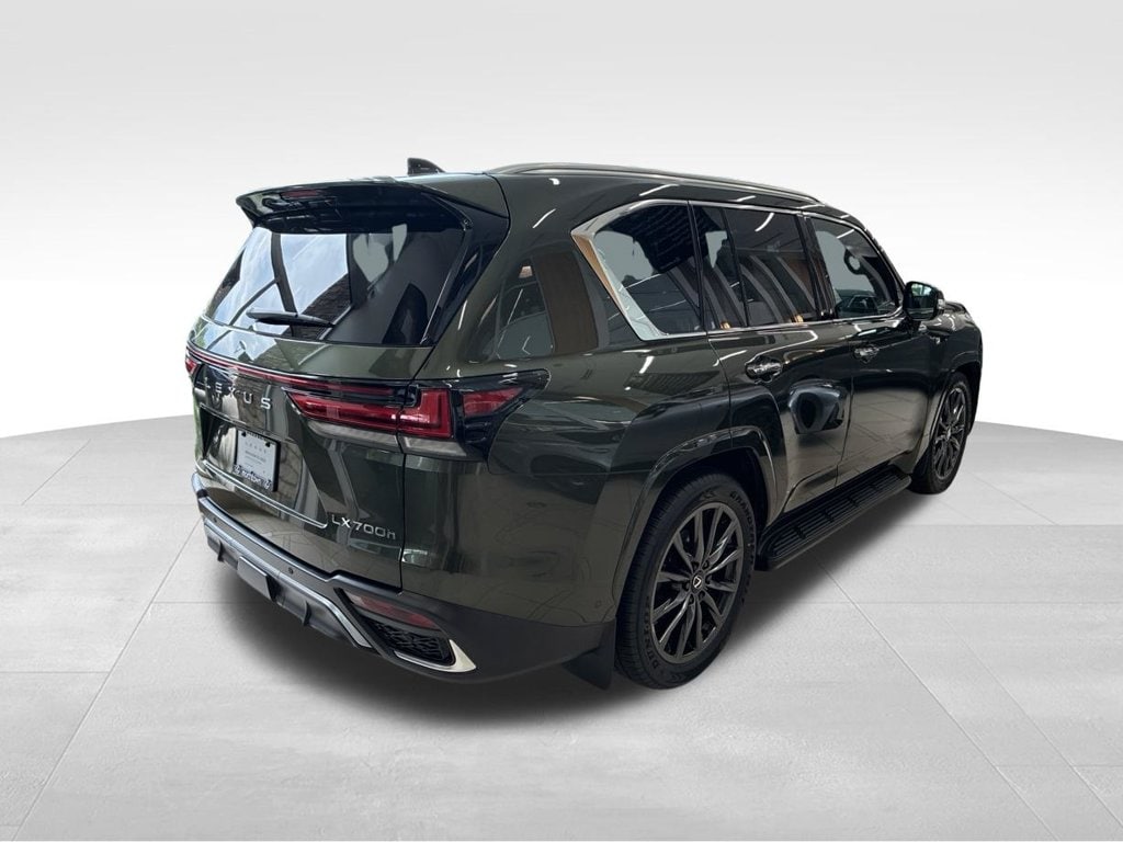 2026 Lexus LX 700h F-Sport - Photo 6