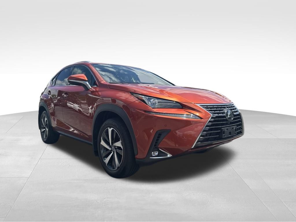 2021 Lexus NX 300 photo 3