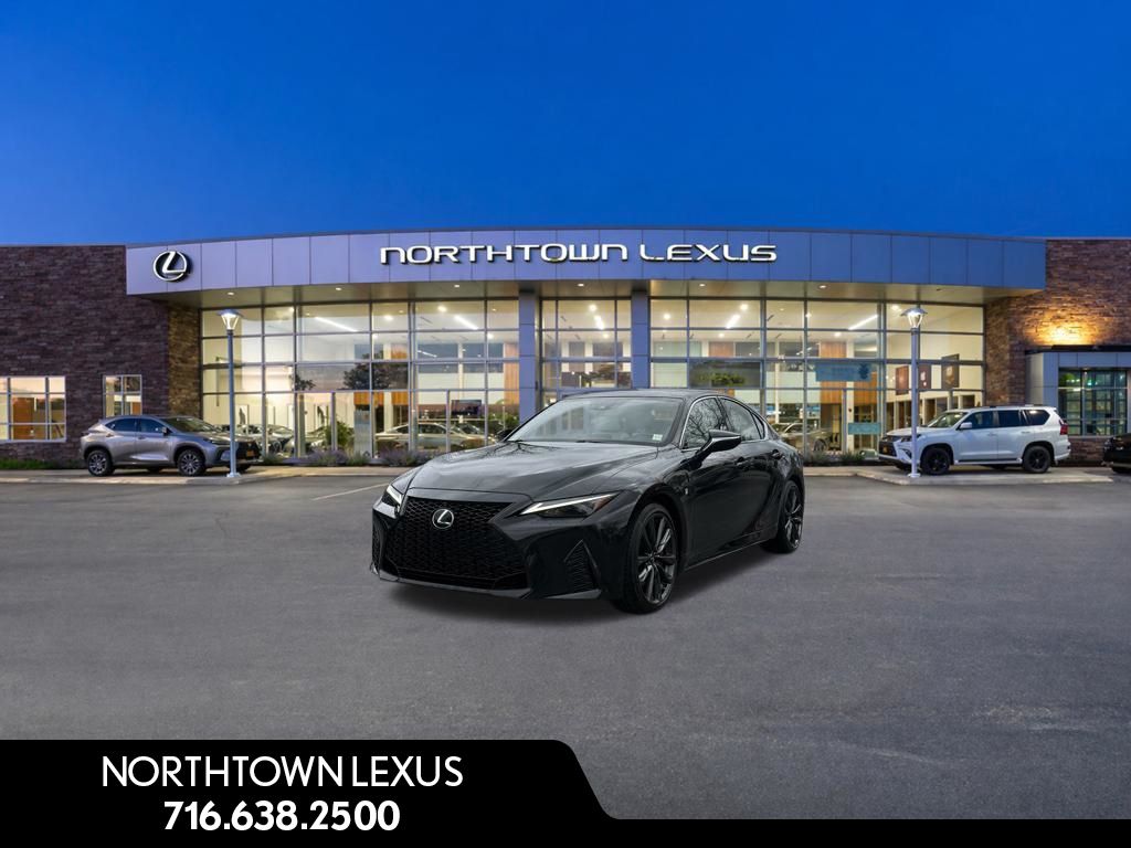 2021 Lexus IS