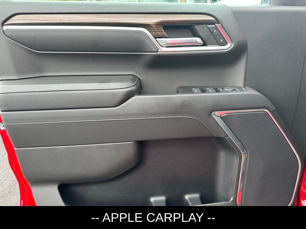 2022 Chevrolet Silverado 1500 RST photo 4