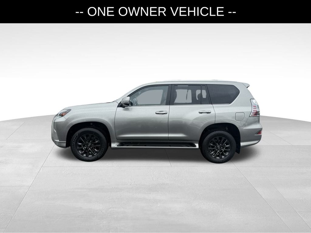 2023 Lexus GX 460 Premium photo 2