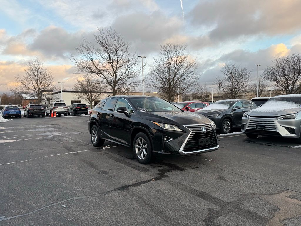 2019 Lexus RX 450h photo 2