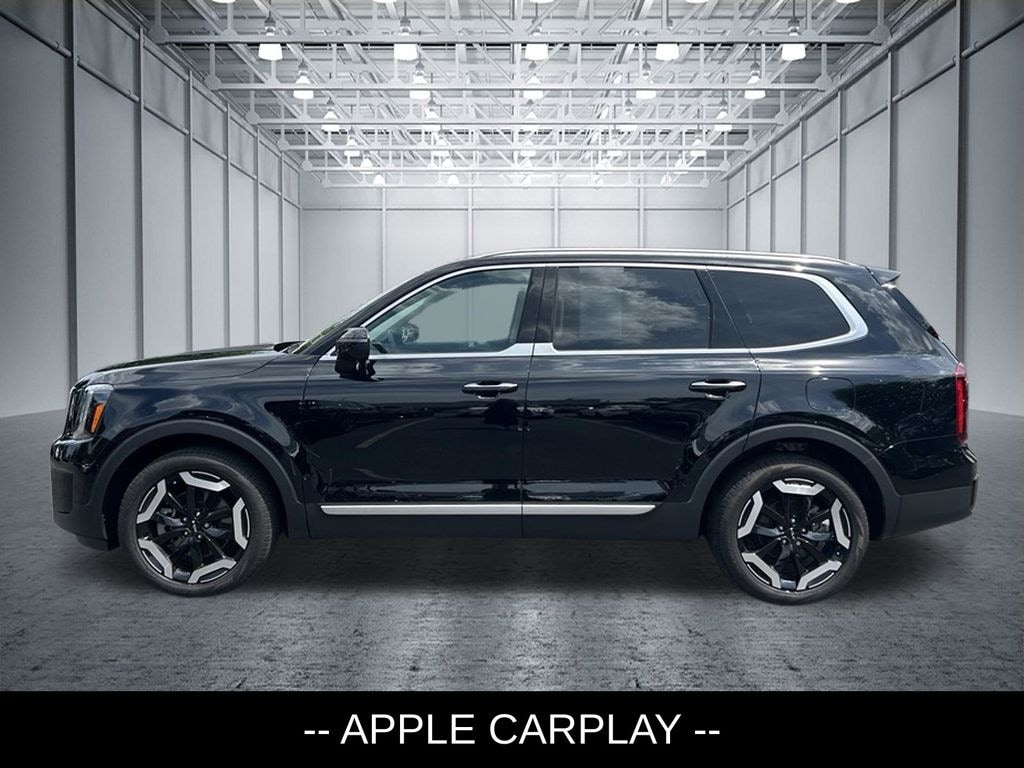 Used 2025 Kia Telluride S SUV