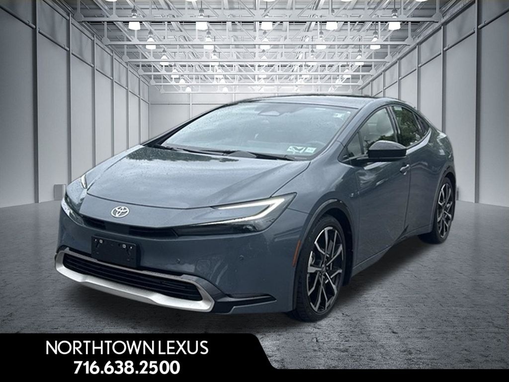 Used 2023 Toyota Prius Prime XSE Hatchback