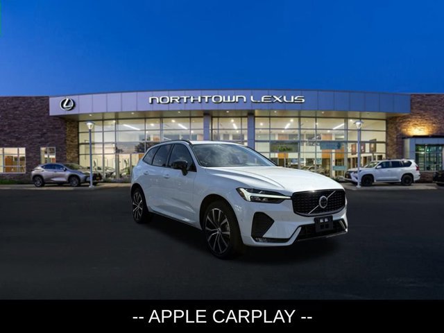 2023 Volvo XC60 B5 Plus photo 3