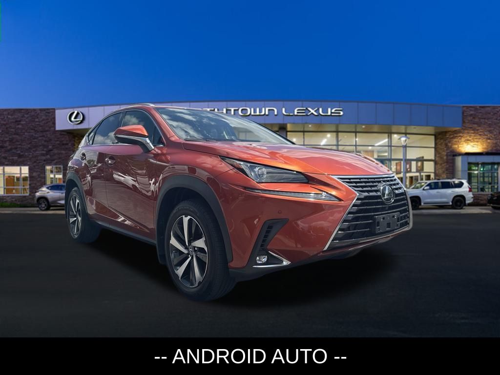 2021 Lexus NX 300 photo 3