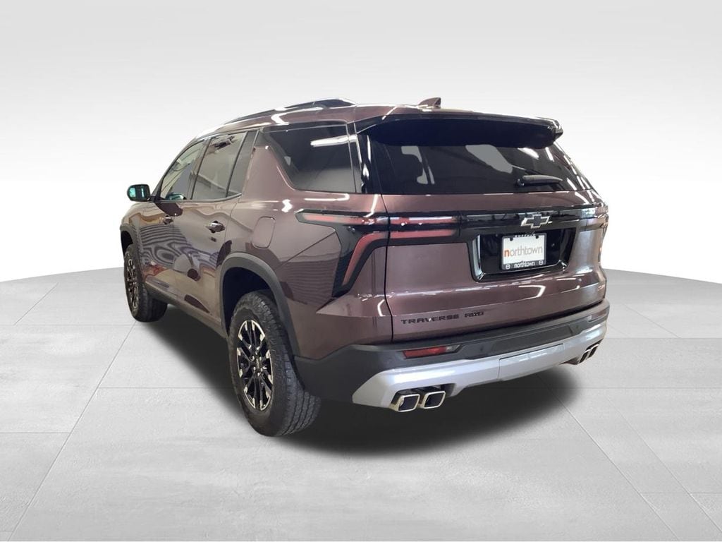 Used 2024 Chevrolet Traverse Z71 SUV
