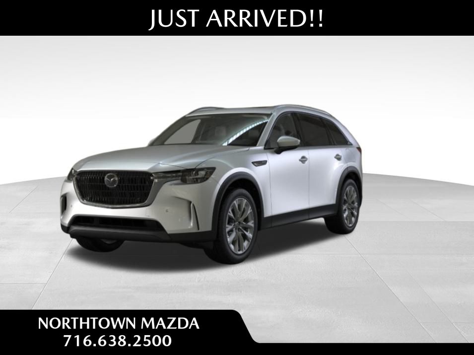 2026 Mazda CX-90 Preferred Package's photo