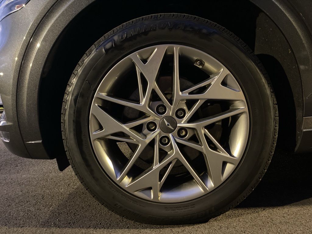 2022 GENESIS GV70 Standard - Photo 31