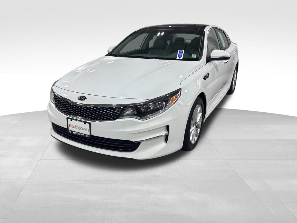 2018 Kia Optima EX photo 3