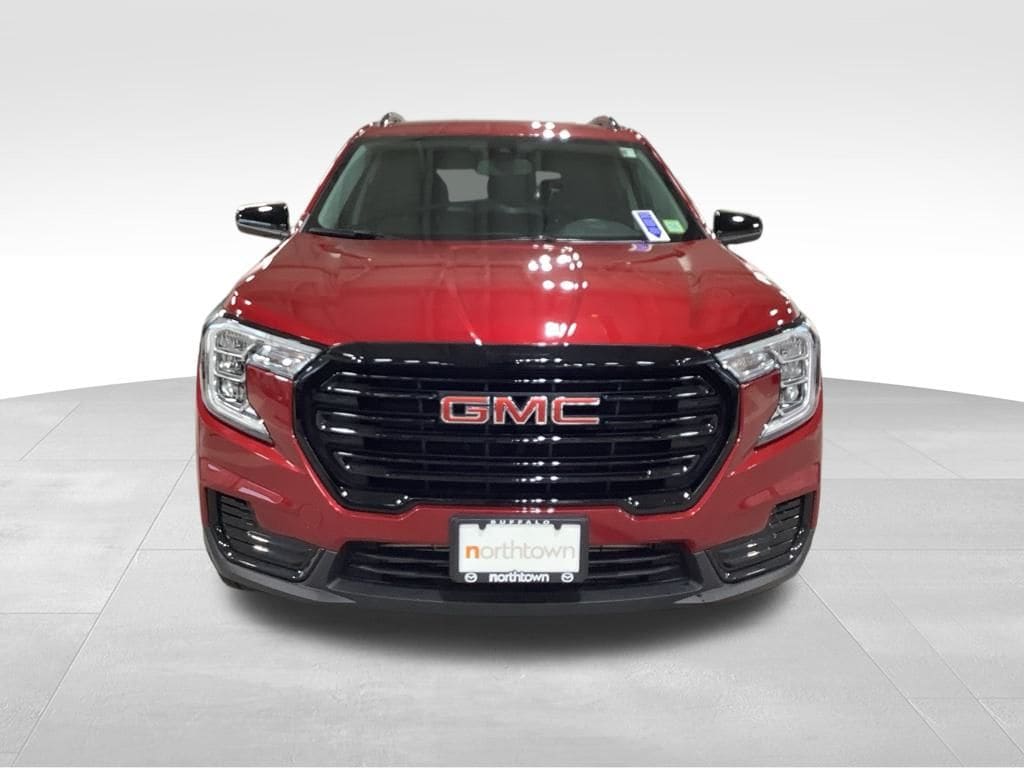 Used 2023 GMC Terrain SLE SUV
